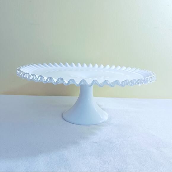 Vtg Fenton Silver Crest Ruffled Milk Glass Pedestal Cake Stand Plate Scalloped - Picture 5 of 15